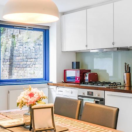 Spacious 2 Bedroom Apartment In Camden Лондон Экстерьер фото