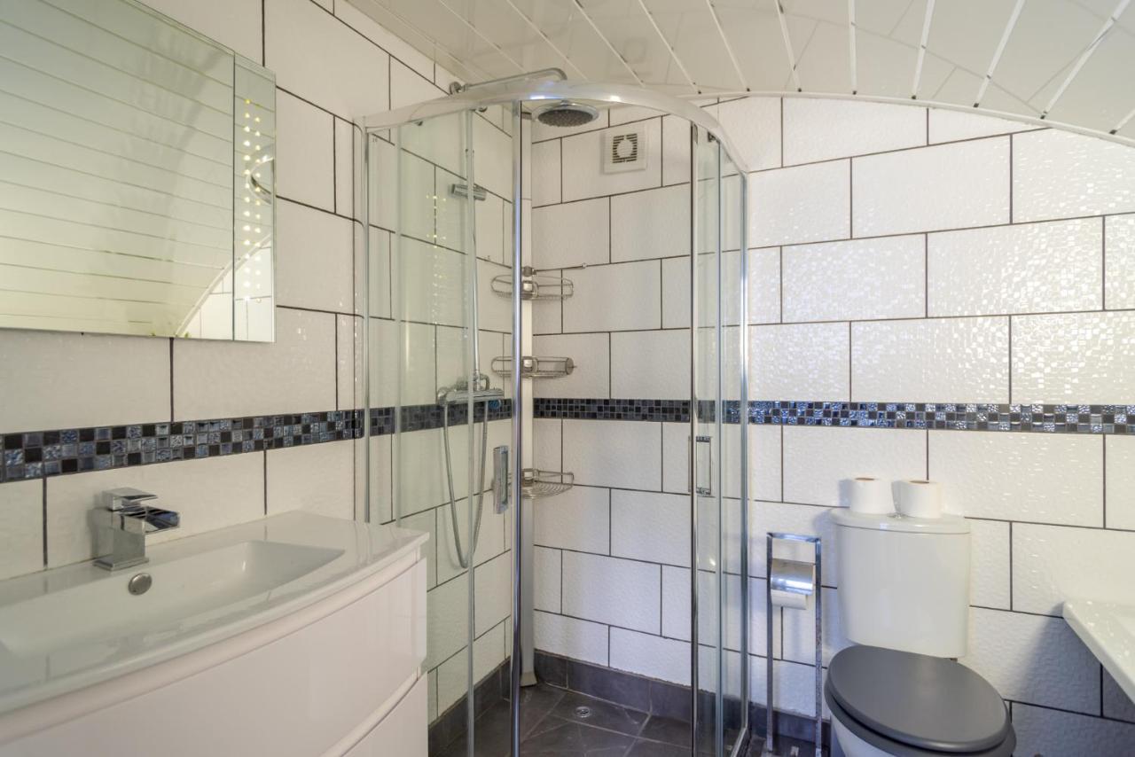 Spacious 2 Bedroom Apartment In Camden Лондон Экстерьер фото